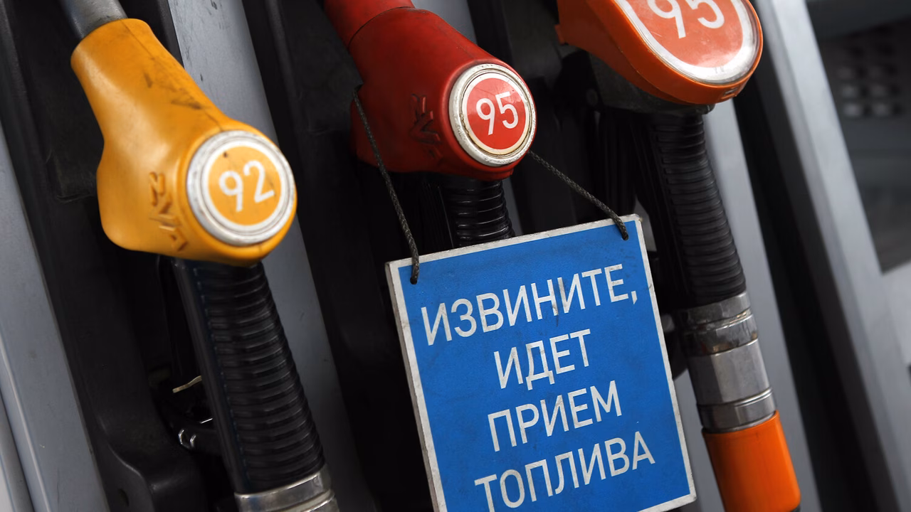 В Новосибирской области сняли лимиты на отпуск дизеля на АЗС "Газпромнефть"