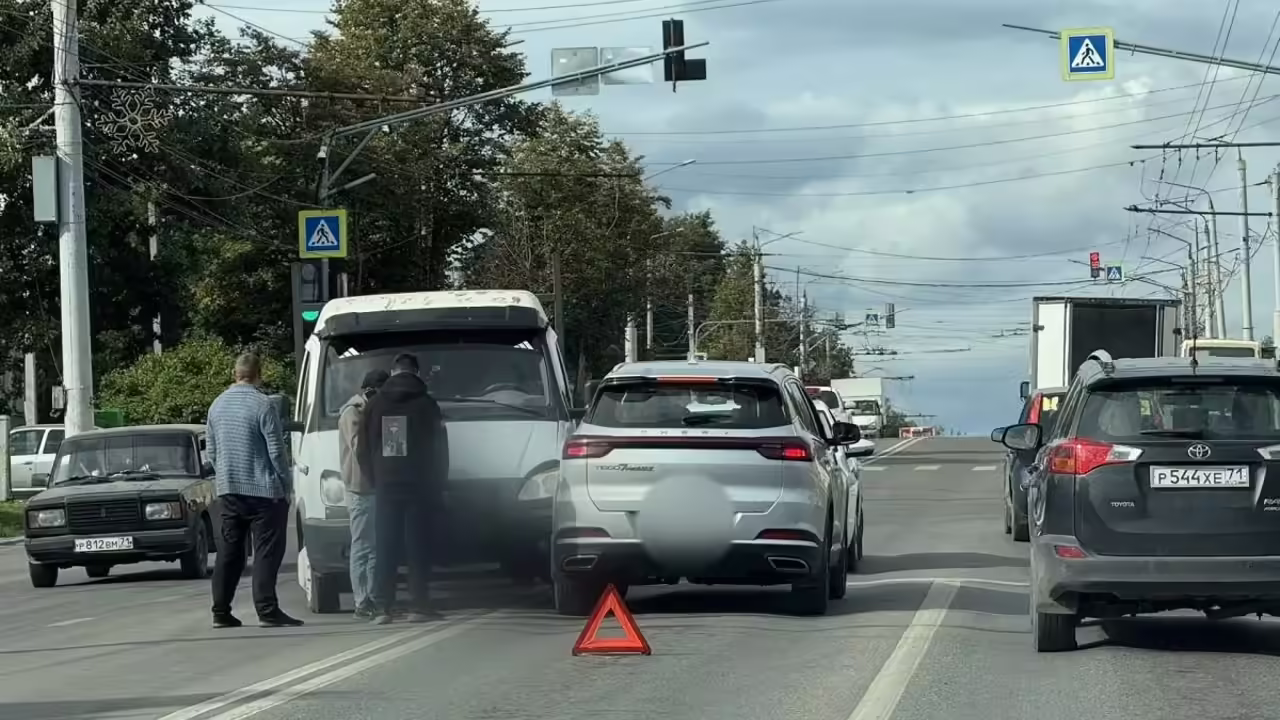 ДТП с газелью и Chery Tiggo в Заречье Тульской области