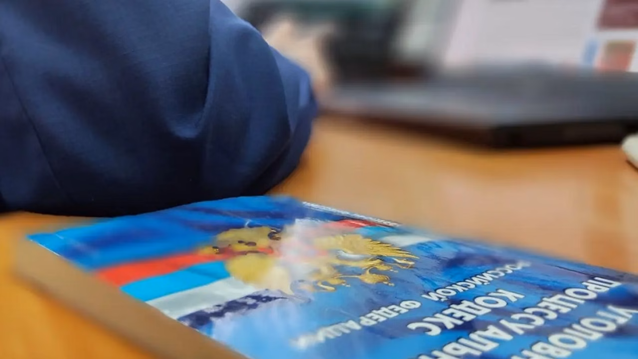 В Омске отказавшемуся принимать плату по соцкарте водителю маршрутки сломали нос