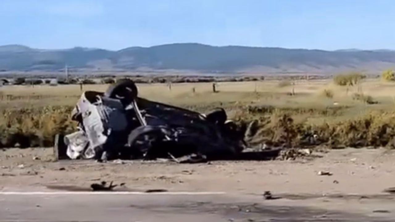В Бурятии после ДТП автомобиль перевернулся на крышу