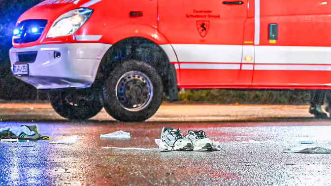 При наезде автомобиля на толпу в Берлине погиб человек, 15 пострадали