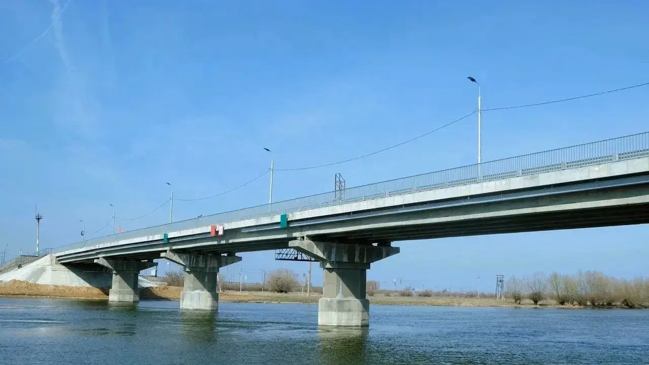 В Астраханской области отремонтировали мост, построенный в 1965 году