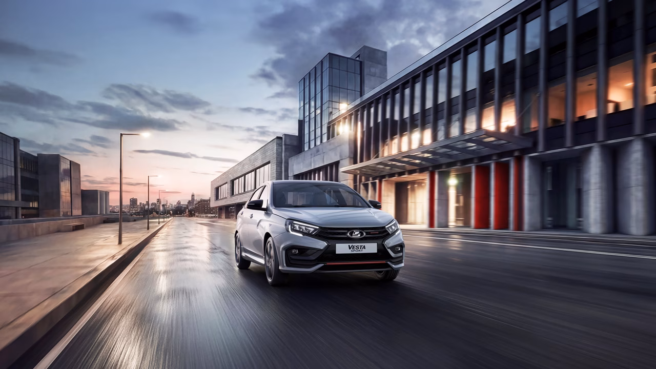 Начались продажи Vesta Sport с климат-системой и Lada Connect