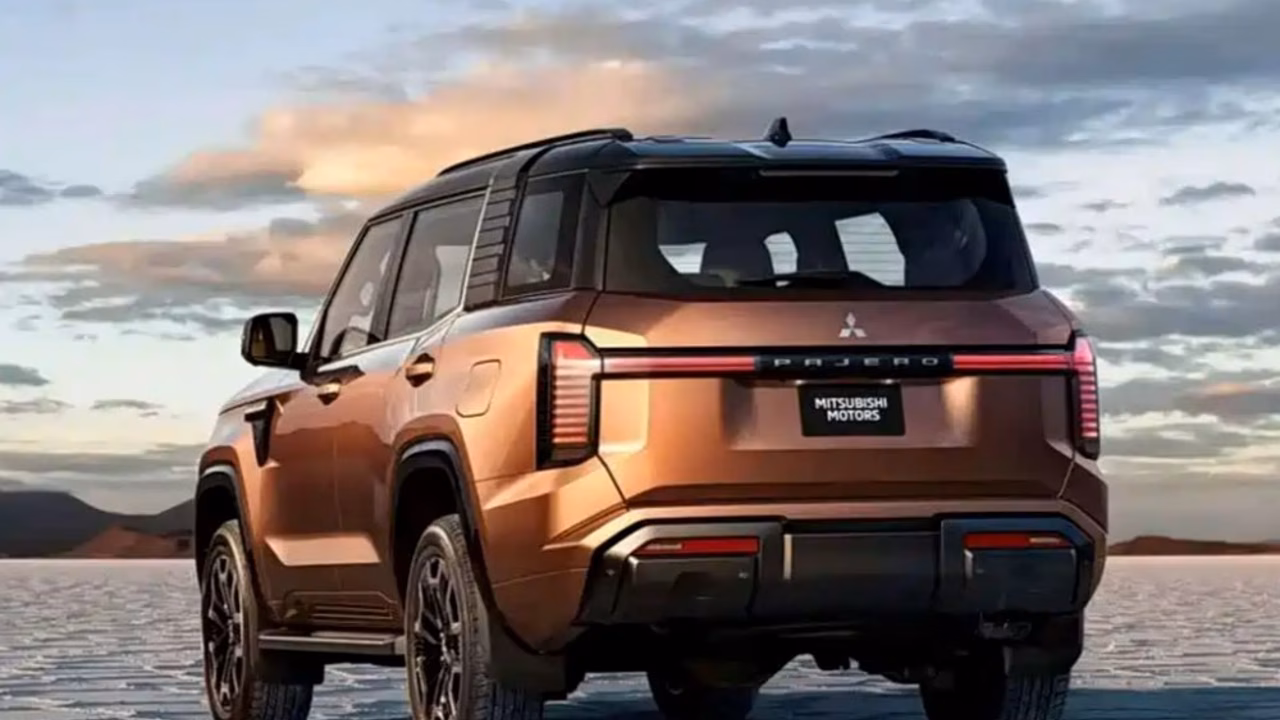 Mitsubishi отказалась от внешнего запасного колеса на пятом Pajero
