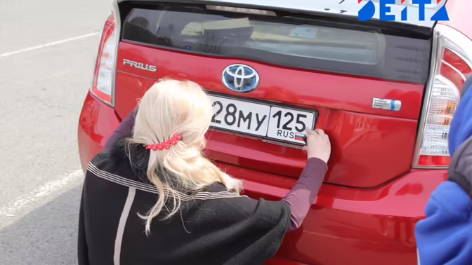 Дефицит бензина и рост цен отложили покупку машин до конца августа