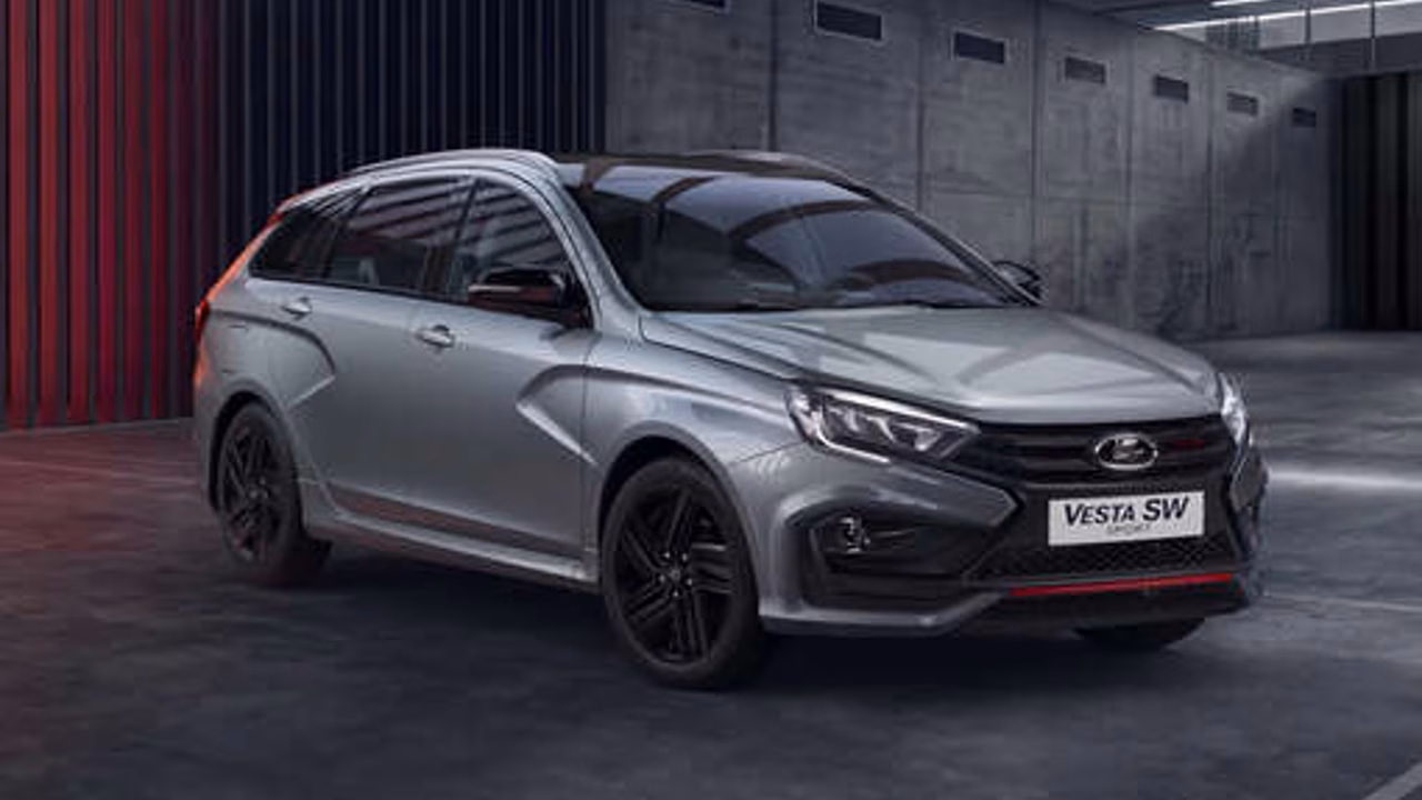 "АвтоВАЗ" начал поставлять дилерам Lada Vesta Sport с климат-контролем и телематикой