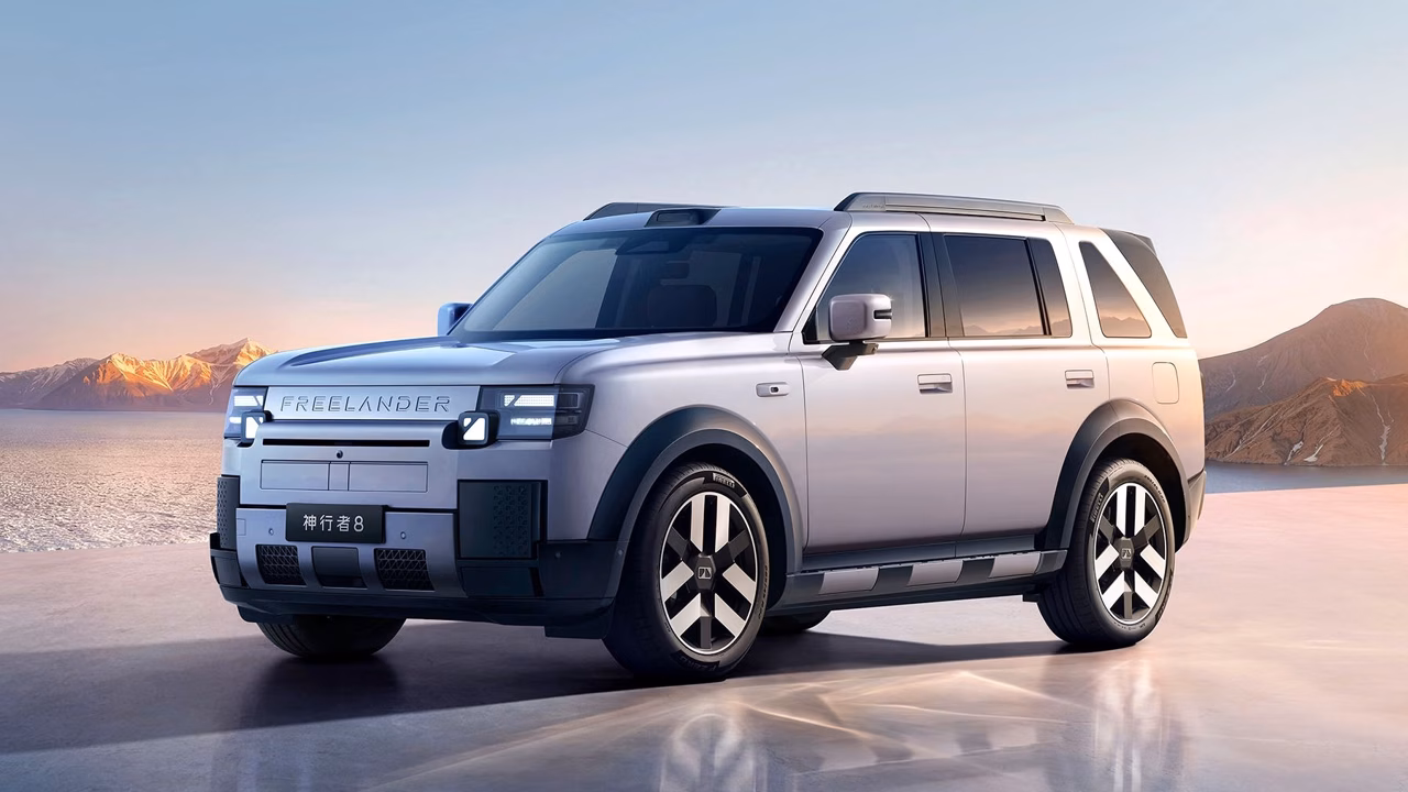 Freelander 8 от Chery и Land Rover установил рекорд Гиннесса перед выходом на рынок