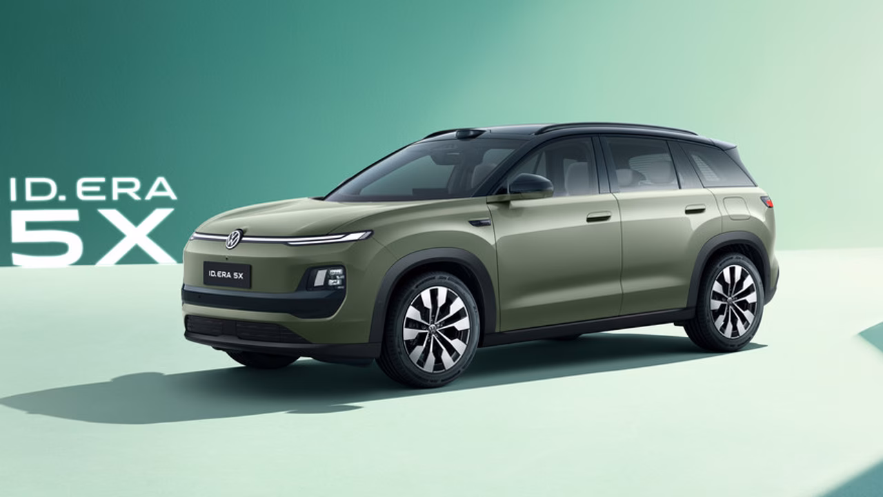 Младший кроссовер Volkswagen ID.Era 5X готовится к старту продаж: показан интерьер
