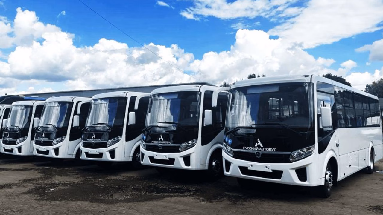 В Орловскую область поступили шесть новых автобусов