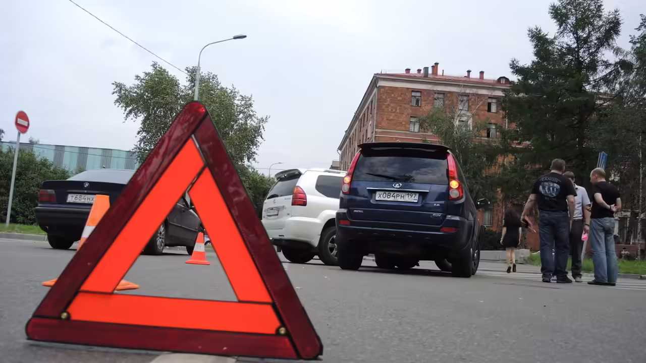 Актер Армен Бежанян попал в ДТП под Пермью
