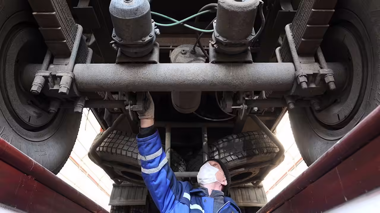 Эксперты озвучили самые частые поломки коммерческих автомобилей в РФ