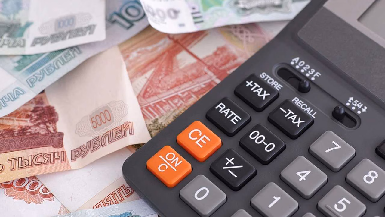 Продажи новых автомобилей в России упали на 15,5 процента