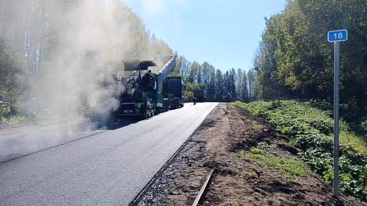 В Фаленском округе завершается ремонт дороги Фаленки - Уни