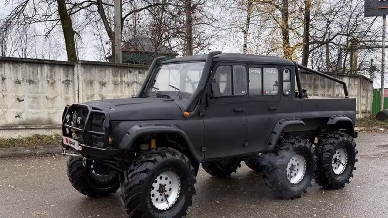 Трехосный УАЗ за 10 млн рублей снова выставили на продажу