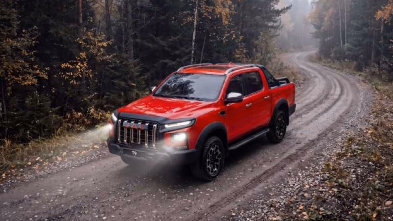 JAC готовится представить обновленный пикап JAC T9 Урбан+