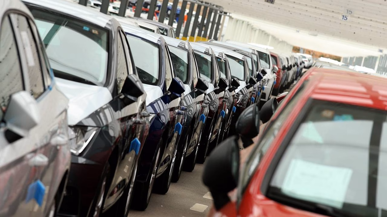 Volkswagen прекратит выпуск автомобилей марки Seat