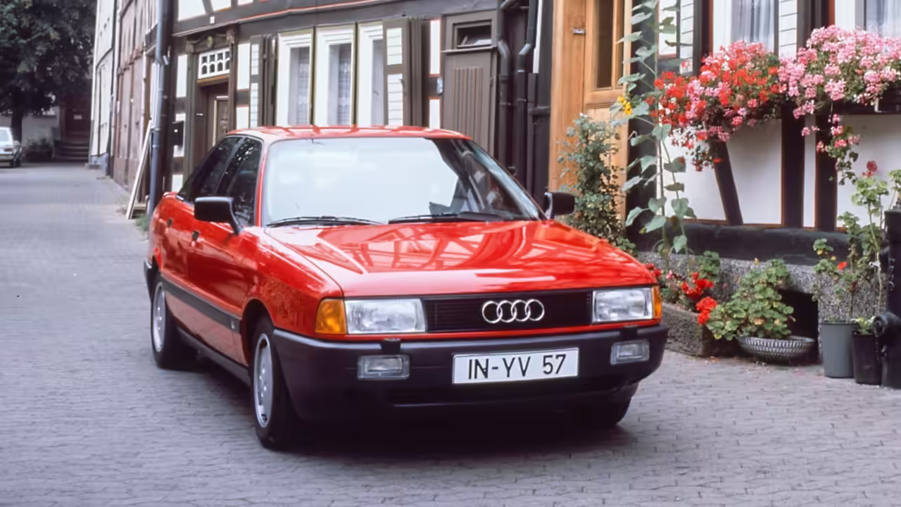 Как Audi 80 («бочка») изменила российский авторынок: история модели к 40-летию
