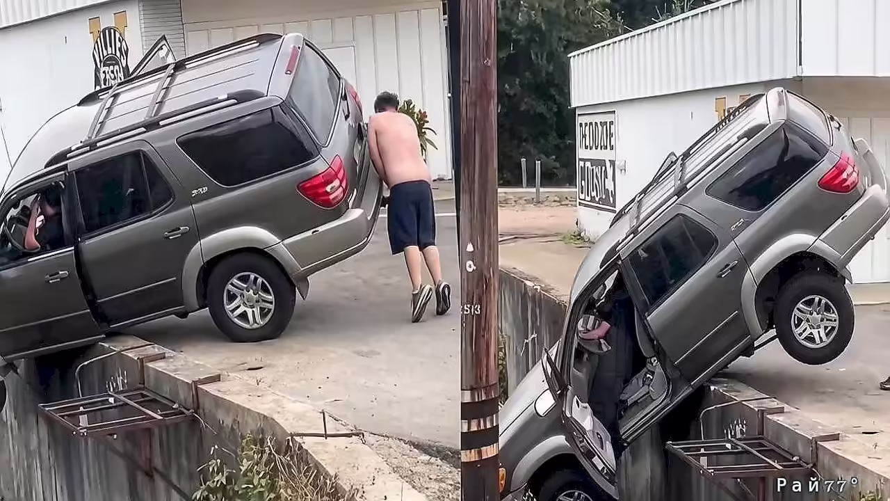 Автомобилистка оказалась внутри перевернувшегося внедорожника