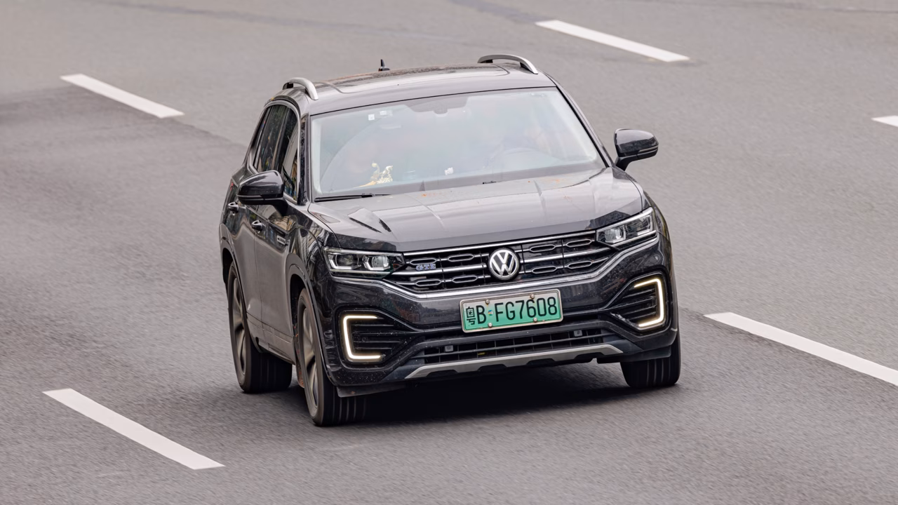 Импорт подержанных автомобилей из Китая в Россию вырос почти вдвое
