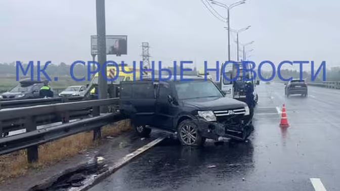 Несовершеннолетние выпали из окна автомобиля в ДТП в Московской области