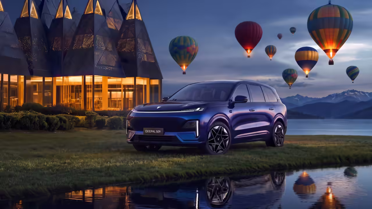 Changan раскрыл оснащение большого гибридного кроссовера Deepal S09