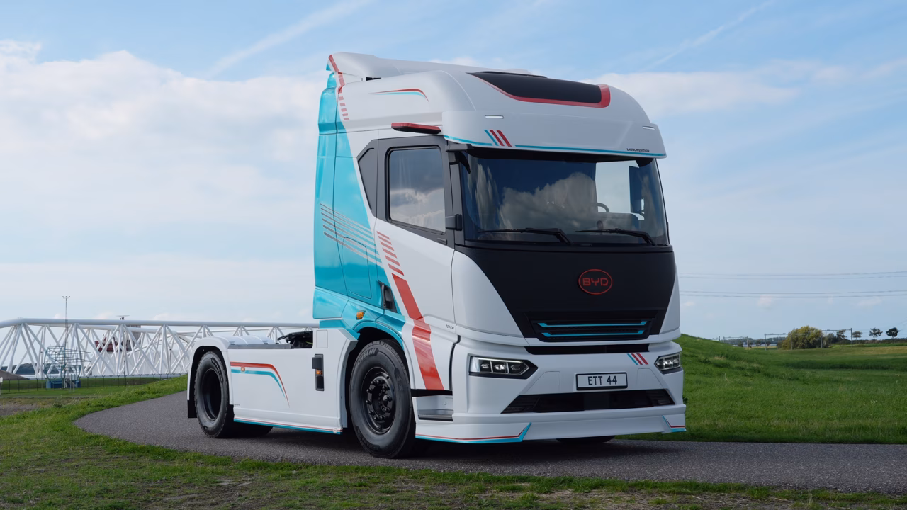 Китайская BYD представила в Европе электрический грузовик с запасом хода 600 км