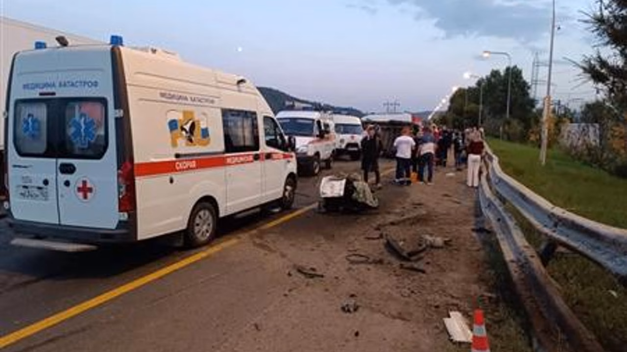 Прокуратура и СК проверяют ДТП с маршруткой на трассе М-5