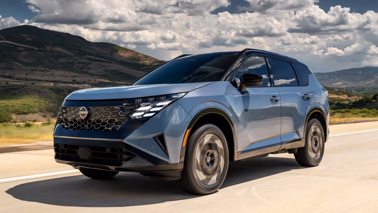 Nissan полностью рассекретил новый гибридный кроссовер Rogue, цены известны