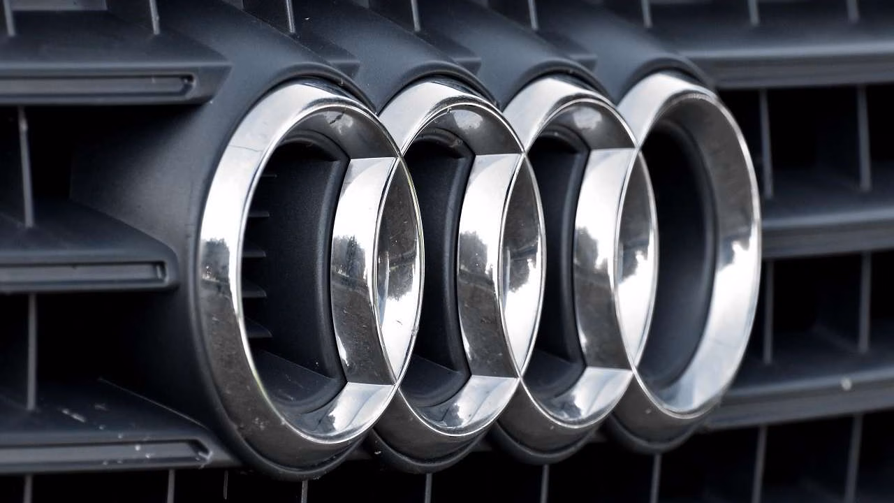 Audi подала иск из-за серого импорта электрокаров в Германию