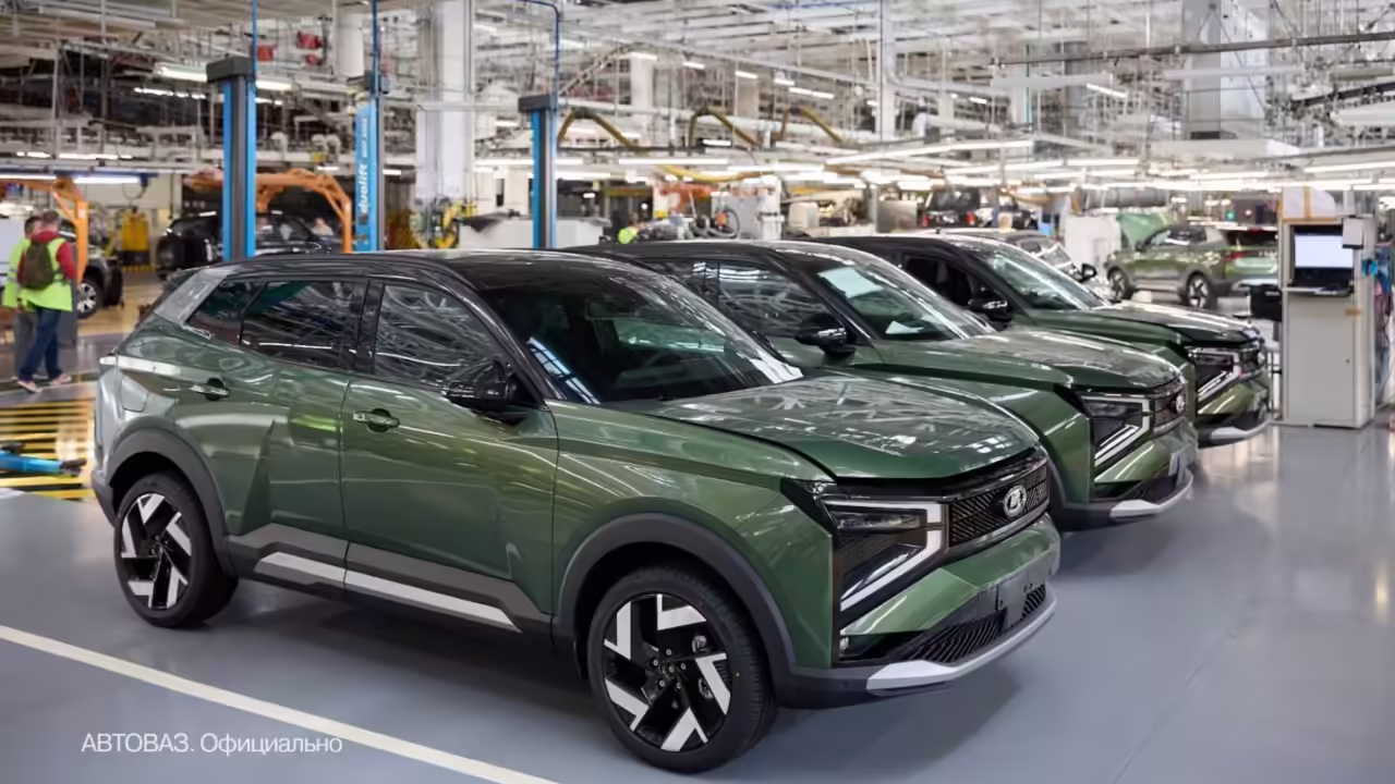 Осенью на российском рынке появятся новые модели Lada, Patriot и китайские автомобили