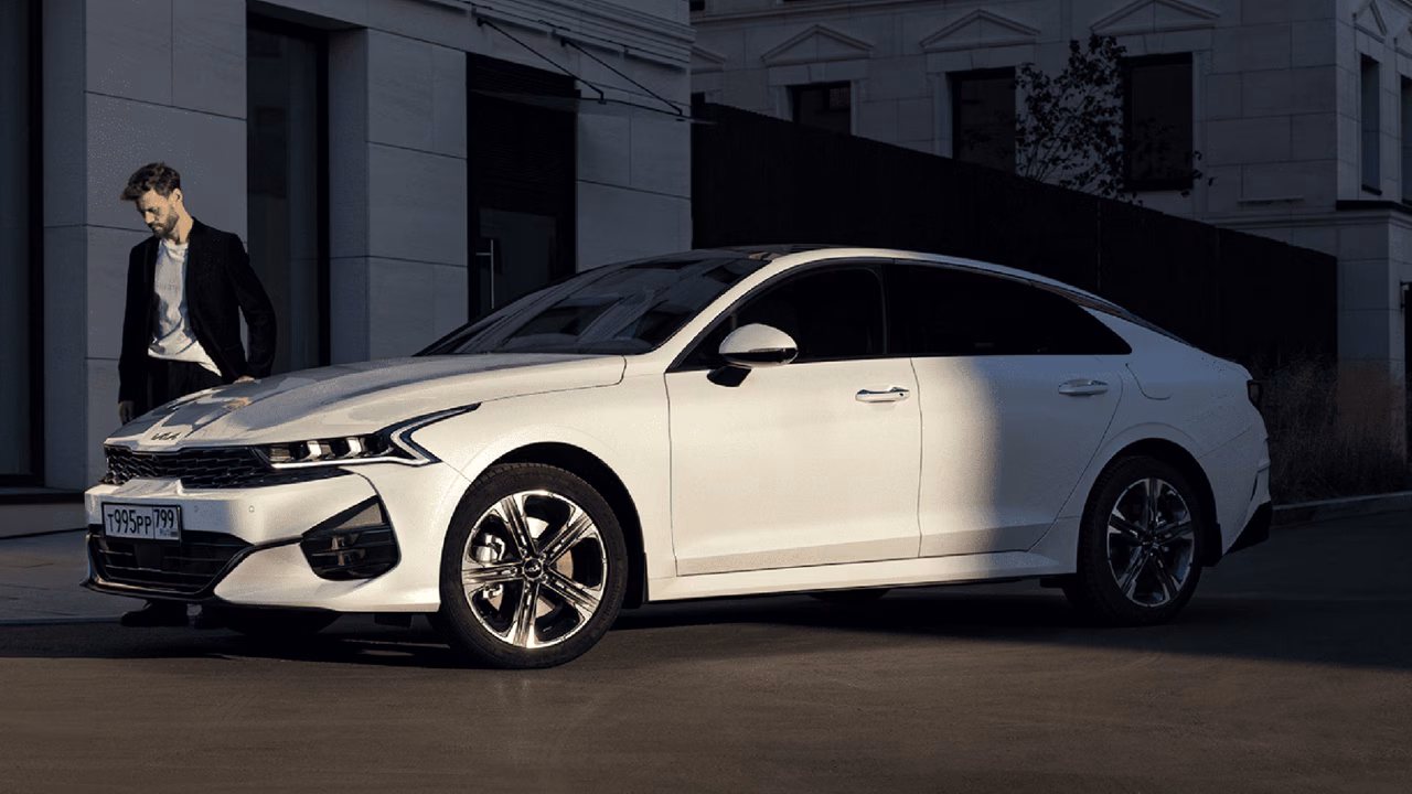В России официальные дилеры Kia начали продавать авто по схеме параллельного импорта