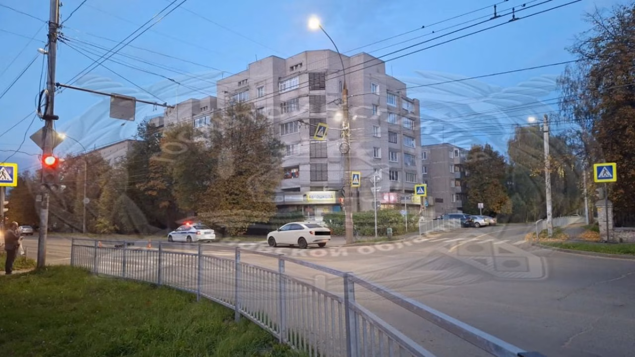 В Ивановской области водитель "Лады" сбил подростка на электросамокате