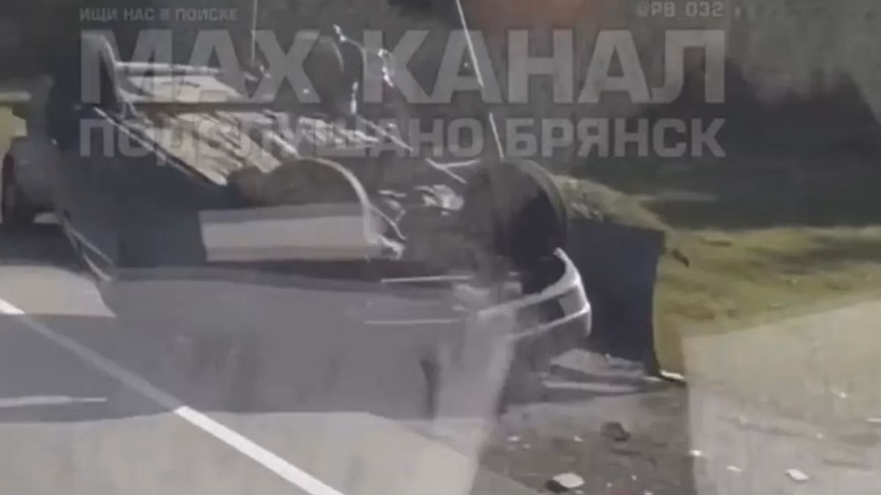 Под Почепом в массовом ДТП перевернулось авто