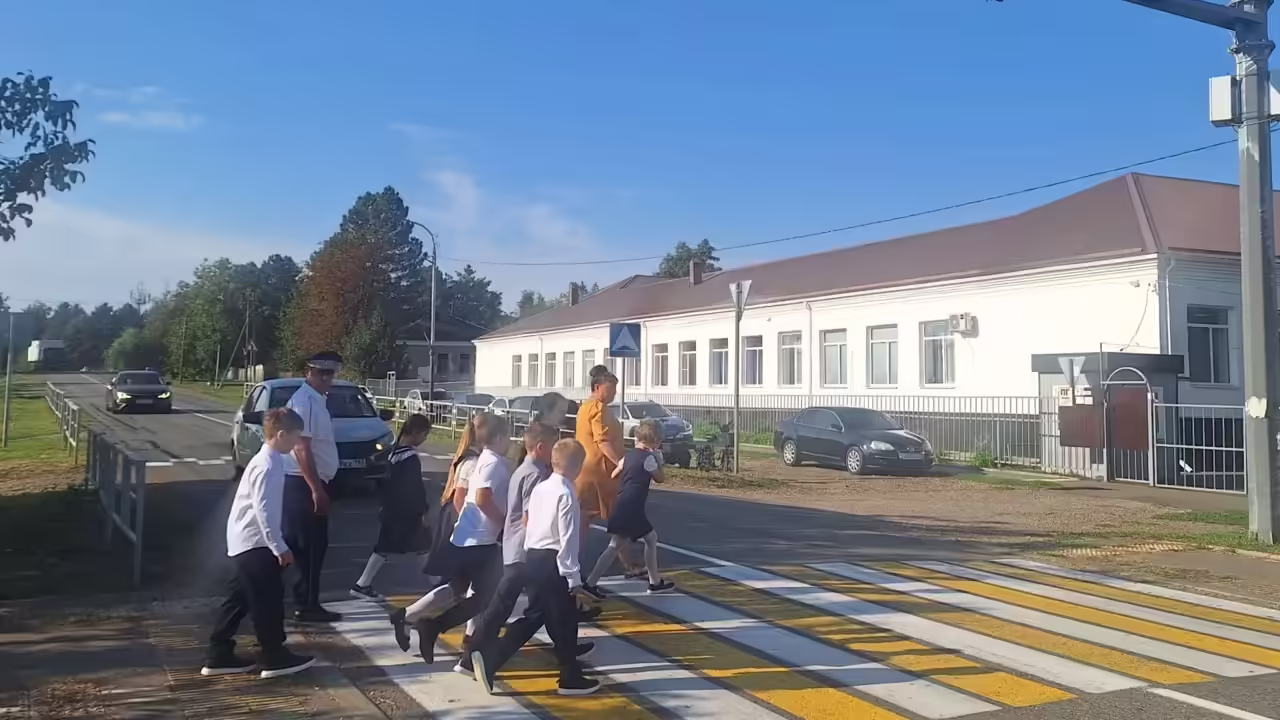 В Выселковском районе школьникам напомнили о ПДД в рамках Недели безопасности