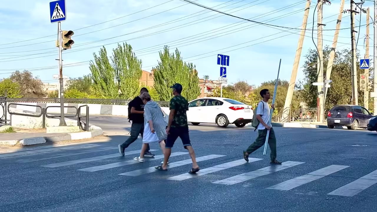 В Астраханской области стартовала акция по повышению безопасности пешеходов