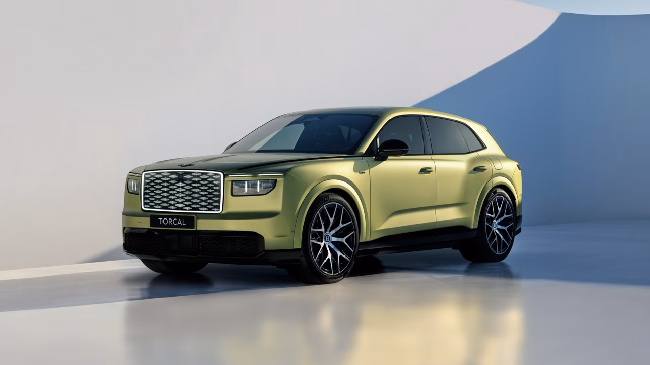 Bentley представила электрический кроссовер Torcal мощностью 888 сил