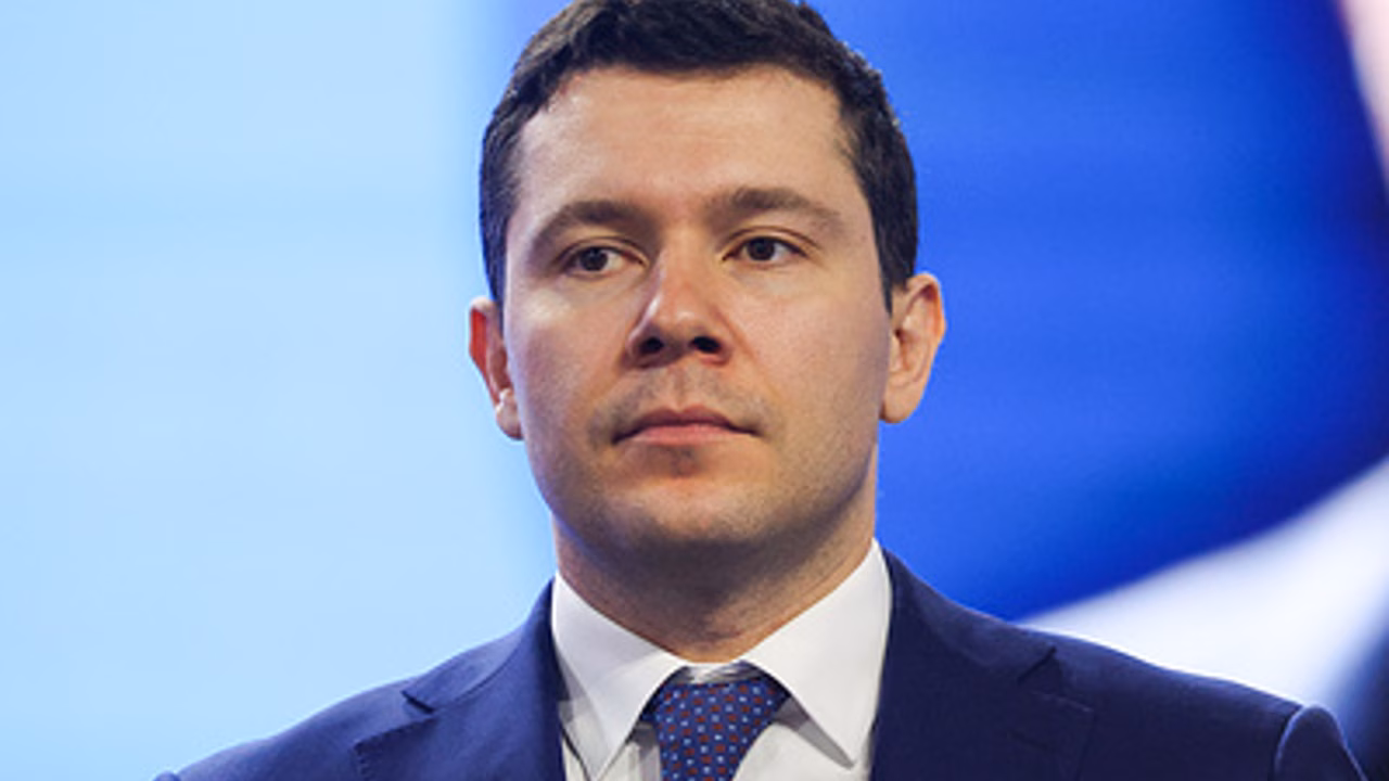 Алиханов рассказал, что приобрел бы Lada Azimut