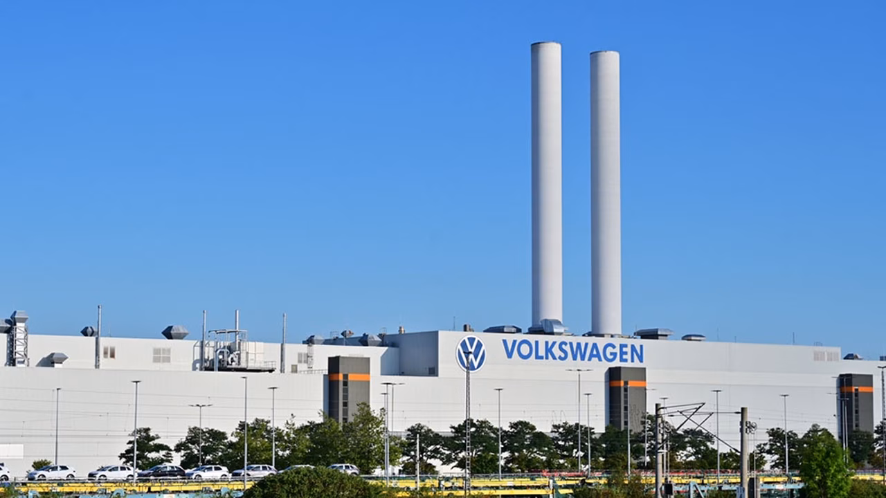 Volkswagen предстоят сложные переговоры после одобрения плана реструктуризации