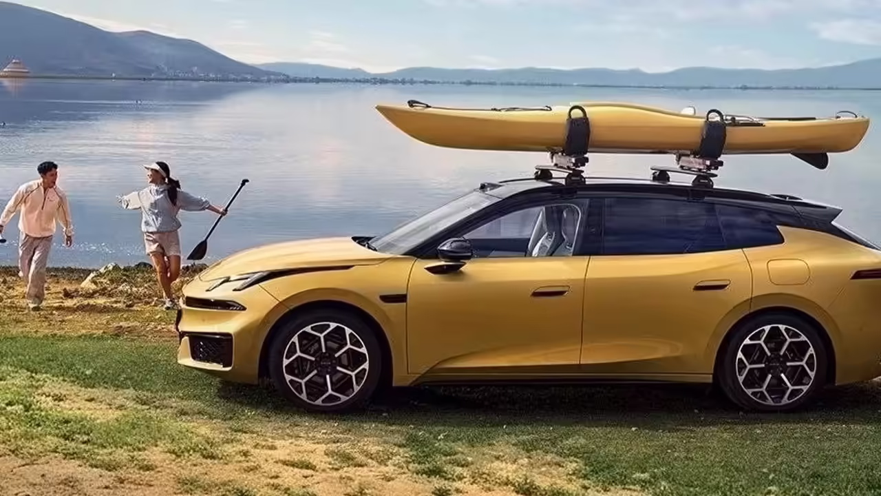 Начались продажи Lynk&Co 07 GT: цена "Нивы" и динамика спорткара