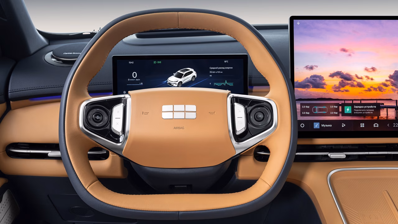 Geely прокомментировала исчезновение электрокроссоверов EX5 у дилеров