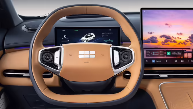 Geely прокомментировала исчезновение электрокроссоверов EX5 у дилеров