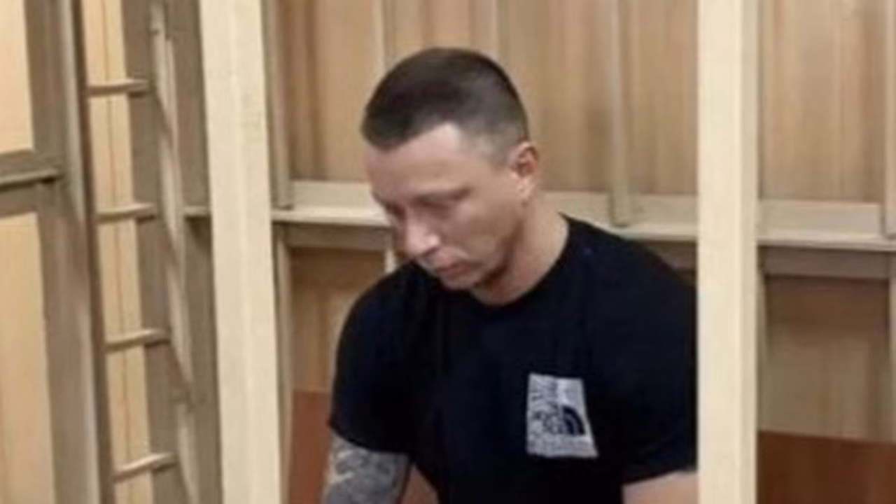 Байкеру, сбившему насмерть Добромилову в Москве, продлили домашний арест
