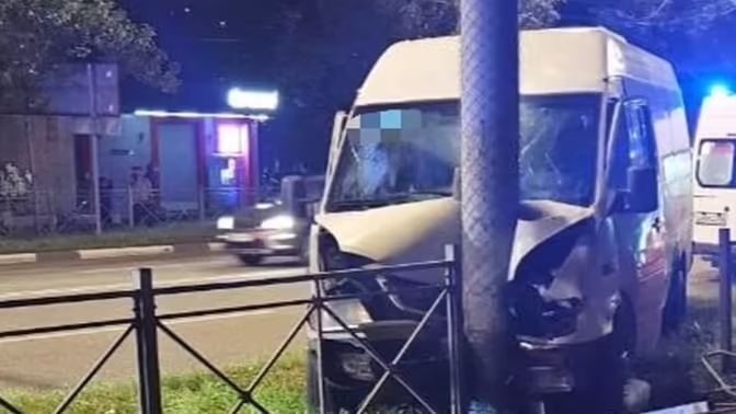 Прокуратура взяла под контроль проверку ДТП с маршруткой в Видном