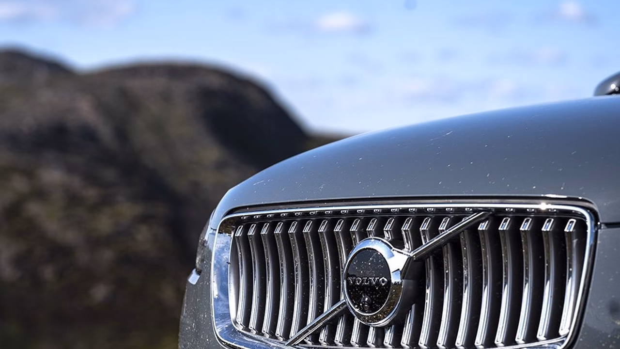 Volvo готовит преемника люксового седана S80: V6 и платформа Geely