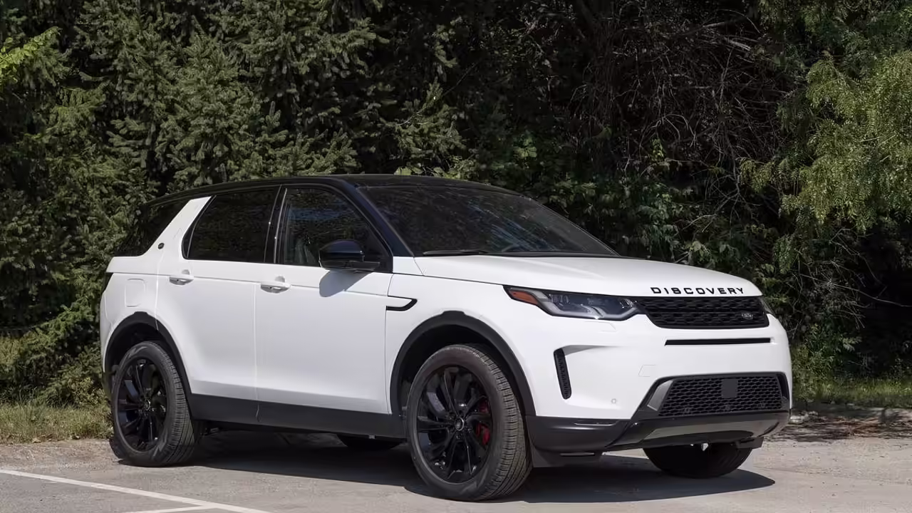 Land Rover объявил о прекращении производства кроссовера Discovery Sport