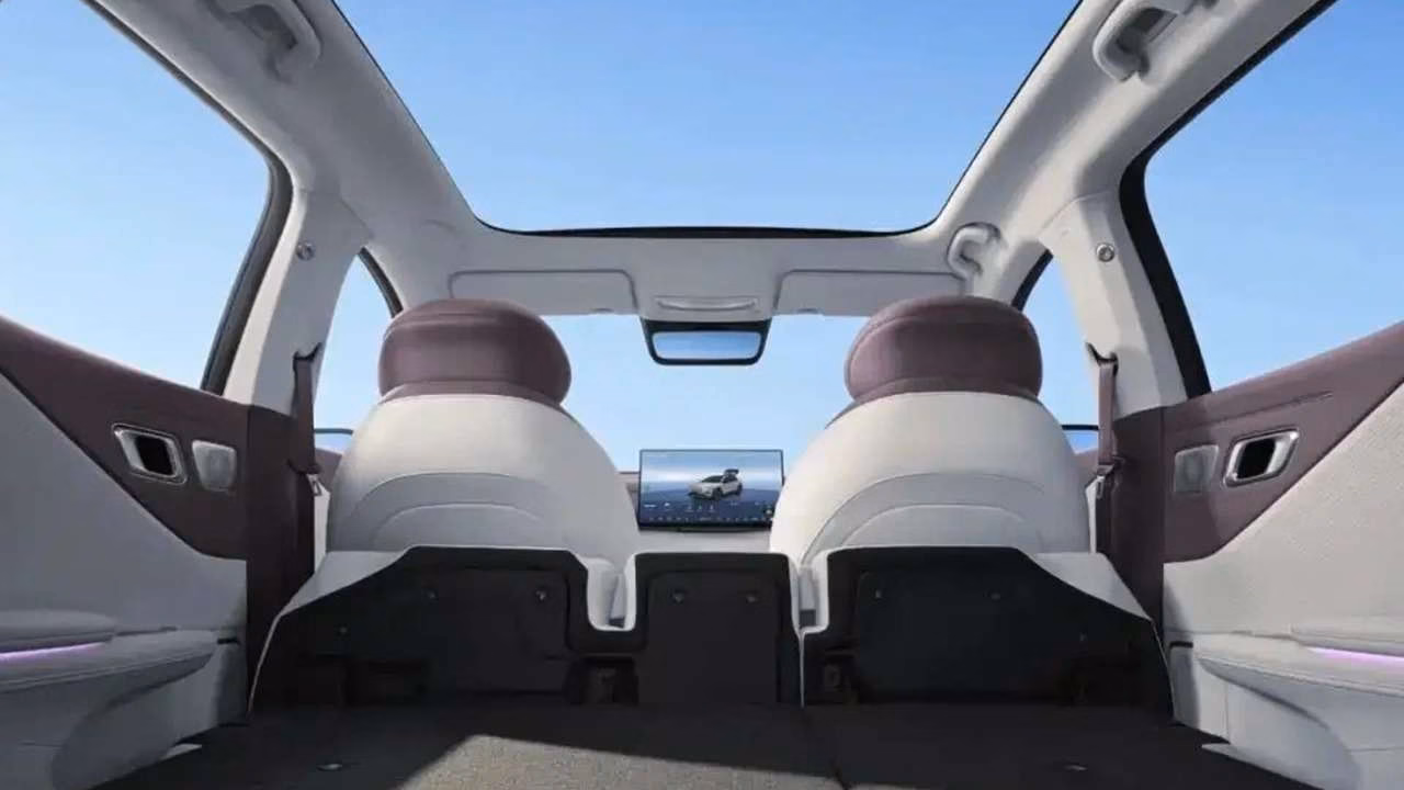 Changan раскрыл подробности обновленного кроссовера Deepal S05
