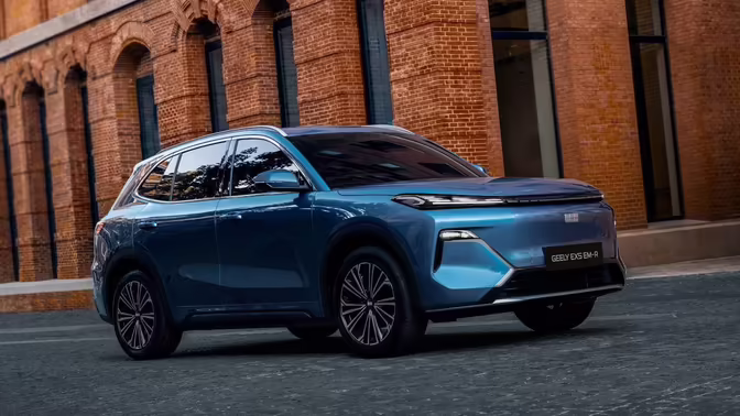 Geely предложит россиянам новый дальнобойный кроссовер