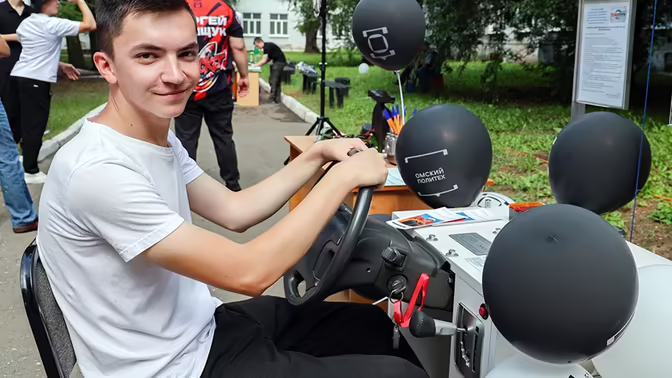 Омские инженеры создали автотренажер для отработки навыков вождения