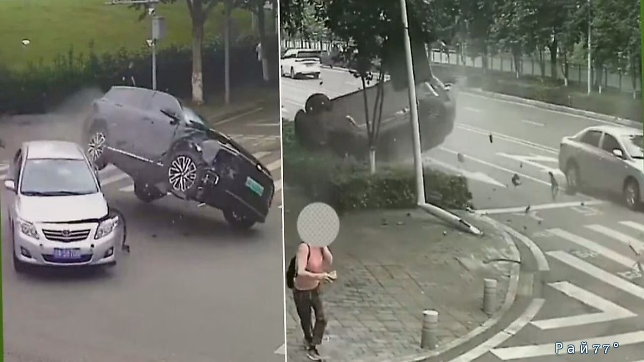 В КНР внедорожник выехал на встречную полосу перед поворачивающим седаном