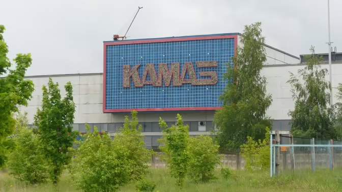 КАМАЗ отменил 4-дневный график работы в августе и сентябре из-за роста заказов